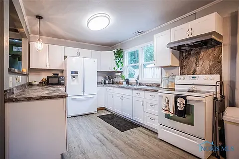 5119 Estess Ave — Photo 4