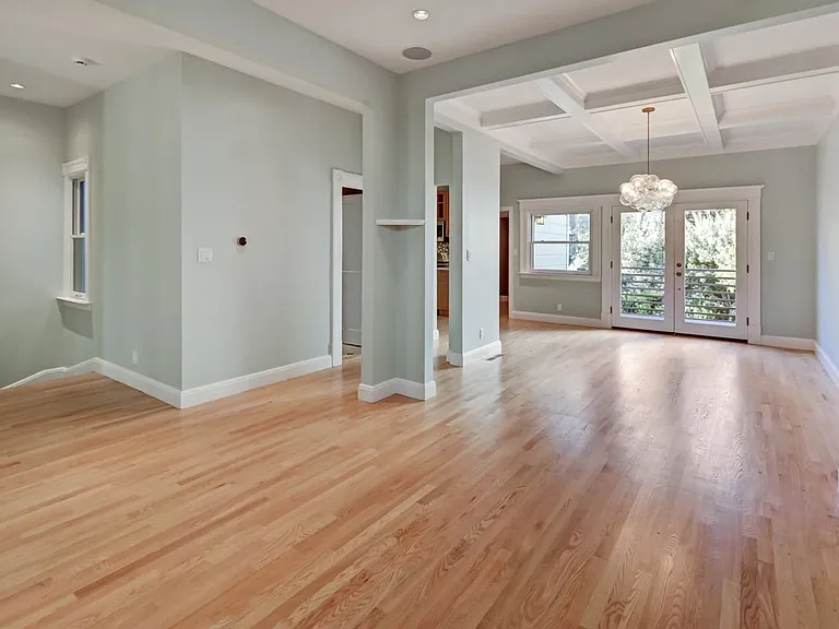 1626 Noe St — Photo 2