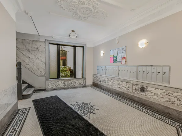 33 Convent Avenue image 6 of 30