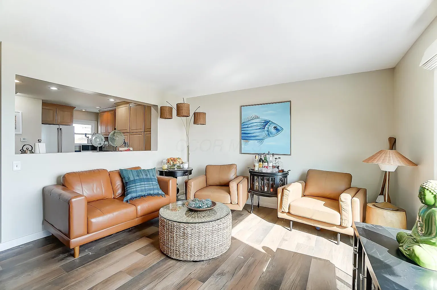 2 bed, 1.5 bath, 1500 sqft, $2,500 — Photo 3