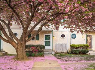 57 Brighton Ct #57, Downingtown, PA 19335