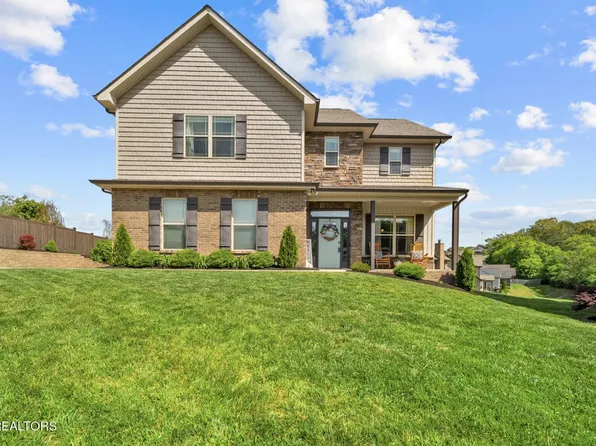 510 Greystoke Ln, Knoxville, TN 37912