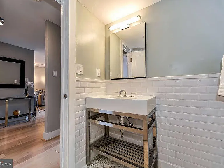 2141 Washington Cir NW #P-205 — Photo 24