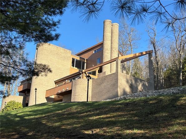 173 Alpine Heights Rd, Champion, PA 15622