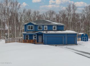 7715 E Wolf Creek Rd, Wasilla, AK 99654