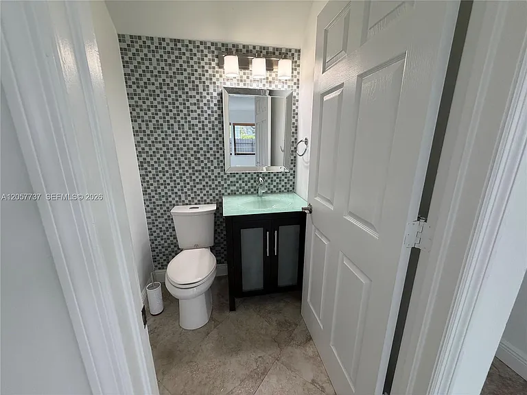 14101 SW 162nd St — Photo 26