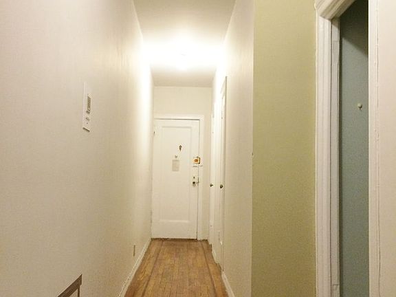 3rd image of 41-41 43rd St APT F1