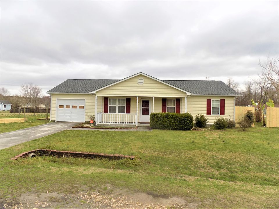 2nd image of 200 Daplin Pl