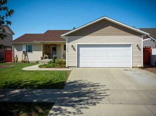 1963 E Decaro Loop, Post Falls, ID 83854