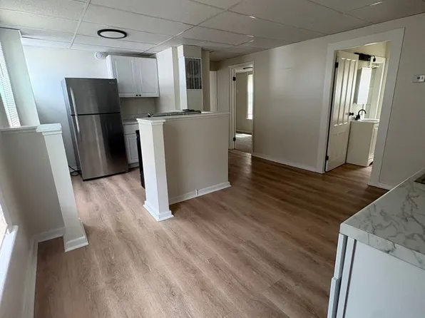 77 James Street, 77 James St, Green Island, NY 12183
