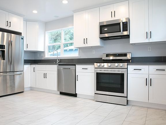 Completely remodeled Kitchen