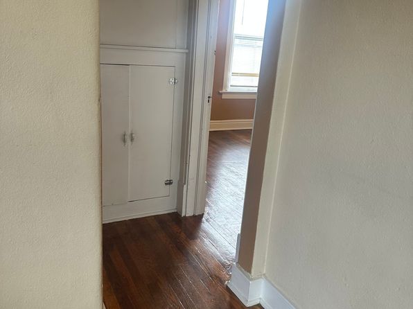 111 W 12th St #2