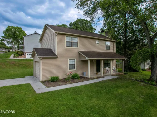 10700 Bell Valley Dr, Knoxville, TN 37934