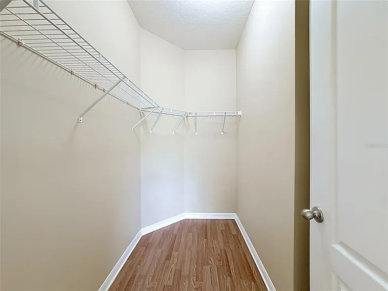 7434 Surrey Pines Dr — Photo 23