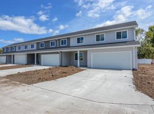 1244 S G Ave #4, Nevada, IA 50201