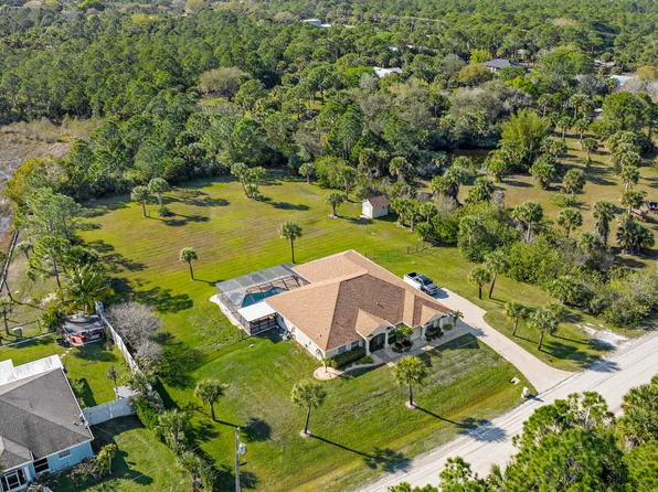 5872 Goldrush Ave, Grant Valkaria, FL 32949
