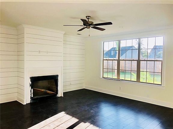 4th image of 171 Harrington Ln