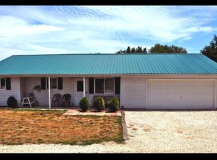 38582 State Highway C, Excello, MO 65247