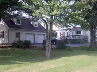 3060 Manor Rd, Coatesville, PA 19320