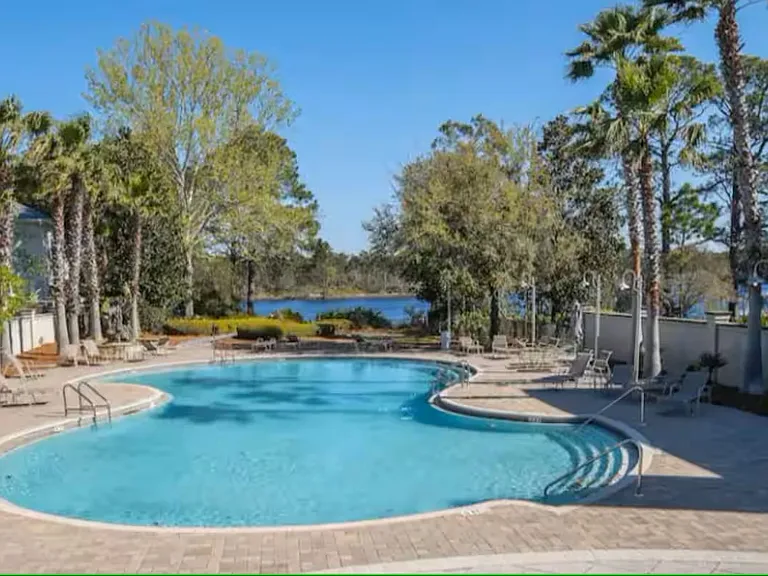 318 Grande Pointe Cir — Photo 34