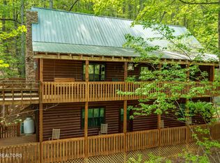 3050 Headrick Dr, Sevierville, TN 37862