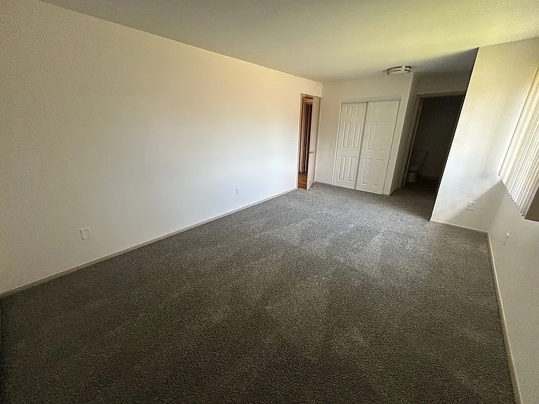 2320 Woodrow Ct — Photo 17