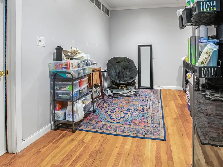 270 W 95th St #2 — Photo 3