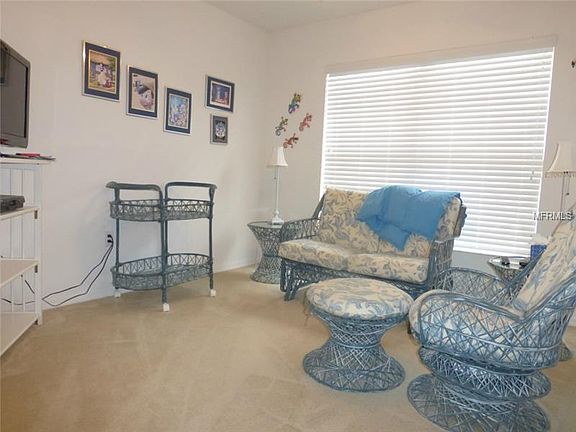 5th image of 333 Grand Canal Dr