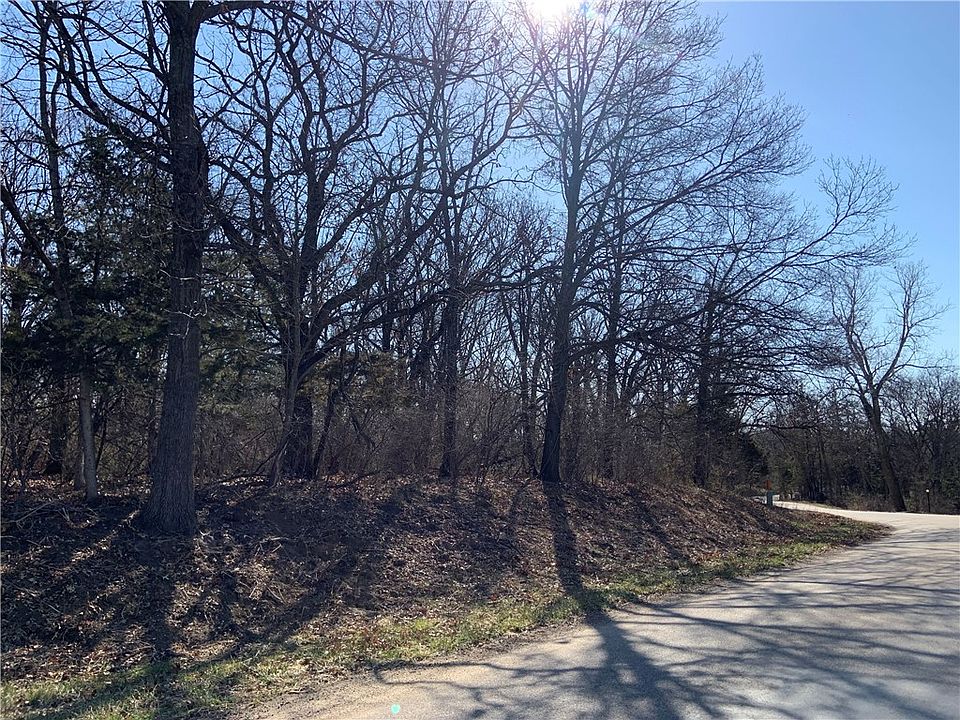 2nd image of 4272 Panorama Dr