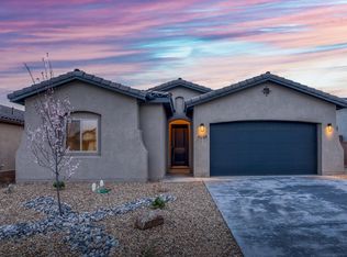4058 Plant Dr, Rio Rancho, NM 87144