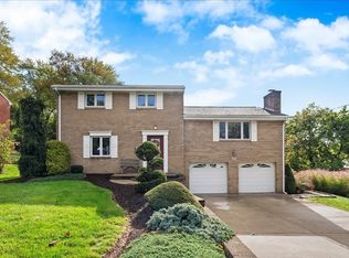 52 Oregon Trl, Bethel Park, PA 15102