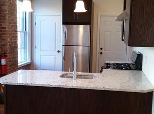 77 Governor St #1, Providence, RI 02906