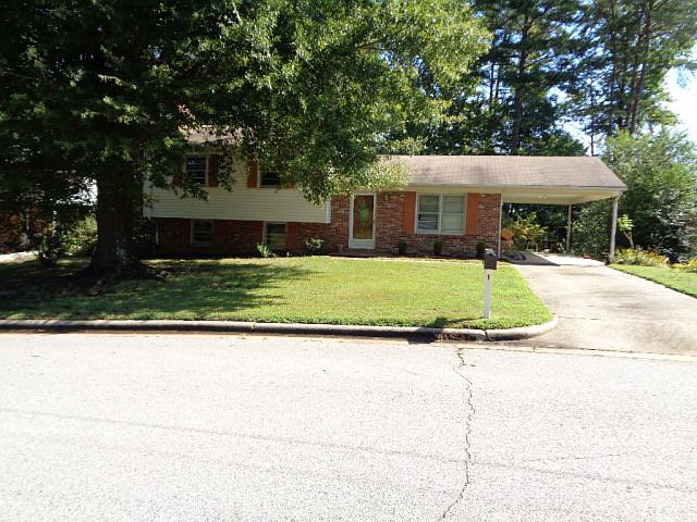 1st image of 109 Winfield Pl