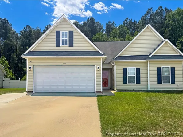 865 Fairfield Cir, Raeford, NC 28376