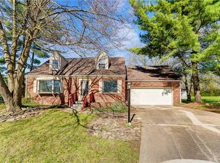 801 Wicklow Ln, Monroe, OH 45050