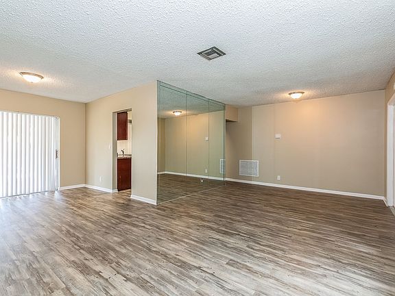 5th image of 3202 NW 118th Ln