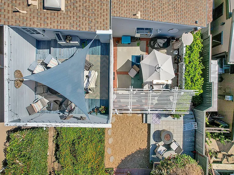 33841 Golden Lantern St — Photo 40