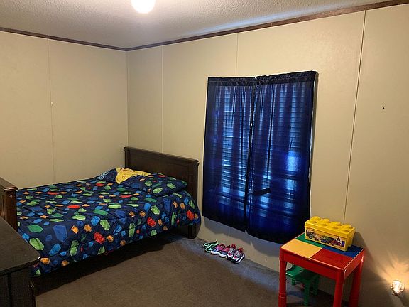 3rd image of 329 McLeod Ave