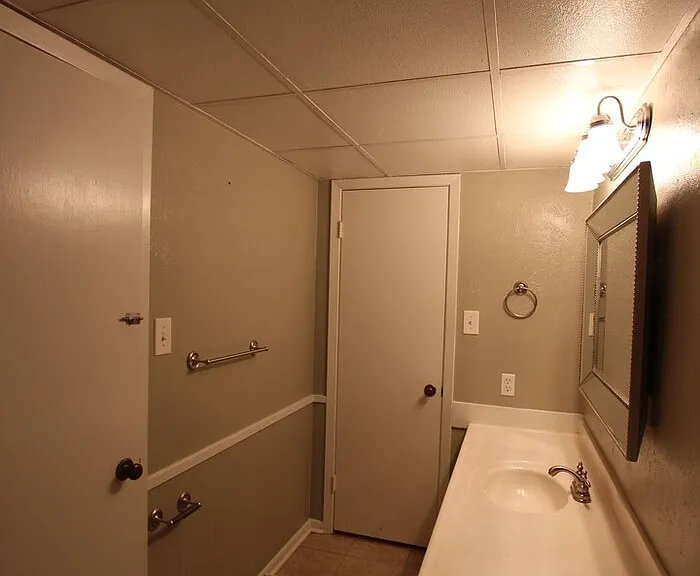 213 Cooper St #20 — Photo 7