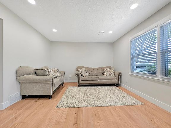 3rd image of 455 Whispering Hills Dr #453