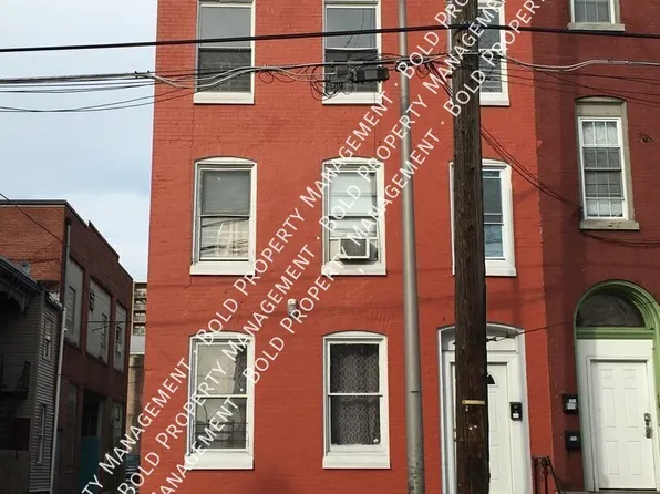 827 Chestnut St APT 1, Reading, PA 19602