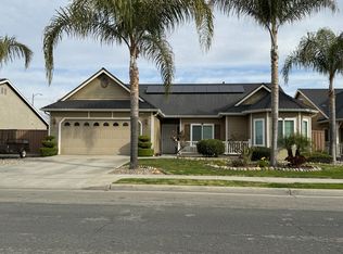 1024 Tranquility Ct, Lemoore, CA 93245