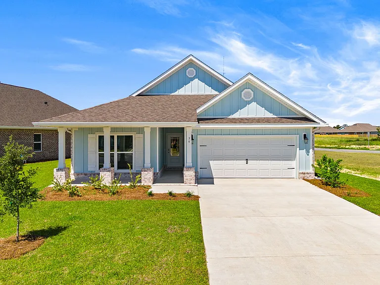 36 Gray Owl Dr E — Photo 1