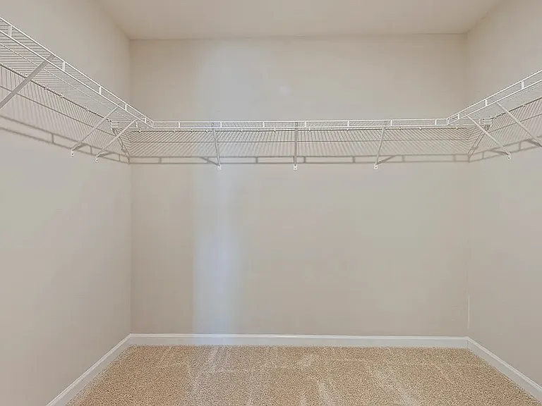 325 Tolbert Dr — Photo 16