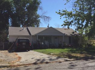 914 S Ione St, Kennewick, WA 99336
