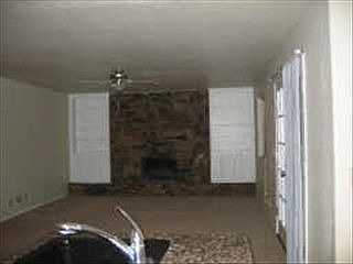 4th image of 35615 N 7th St