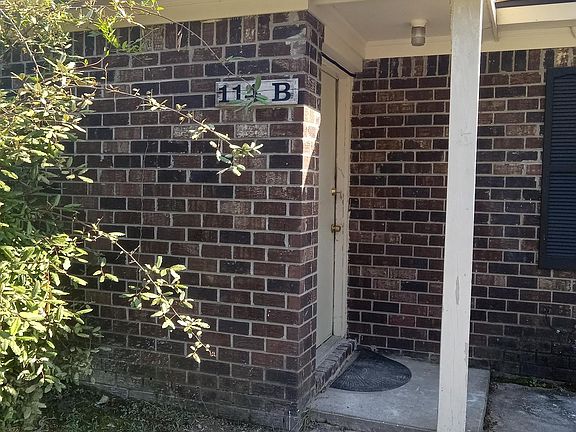 4th image of 114 Cedar Grove Dr #B