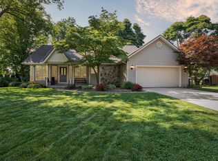 227 Phoenix Ct, Plainwell, MI 49080