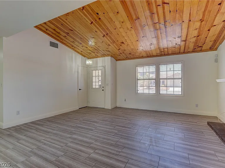 4308 Apex Dr — Photo 5
