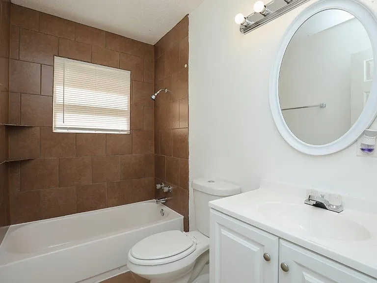 5418 Myrtlewood St — Photo 13